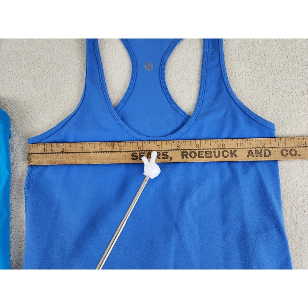 Set of 2 Lululemon Racerback Tank Tops Blue Size M? Athliesure Yoga - Picture 6 of 7